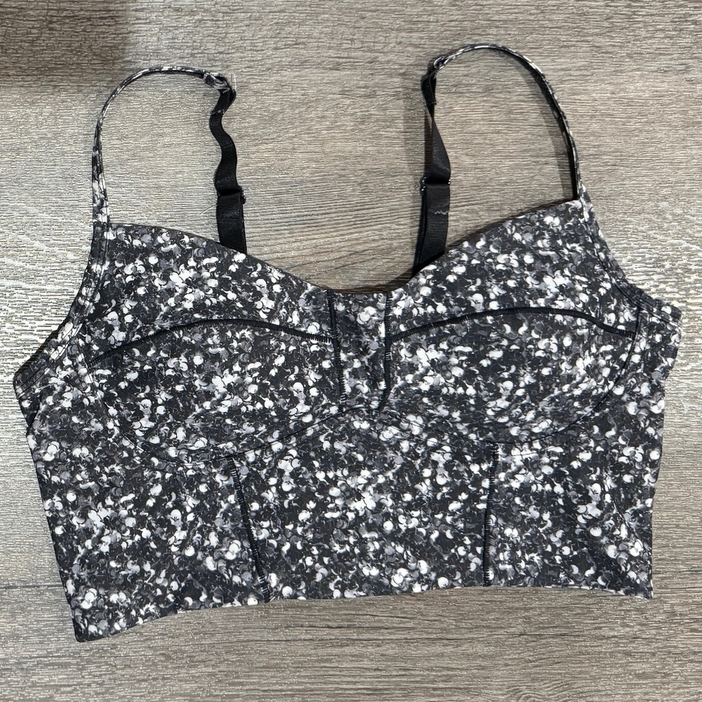 Lululemon Bra Size 6 Floral Athletic Black Removable Pads